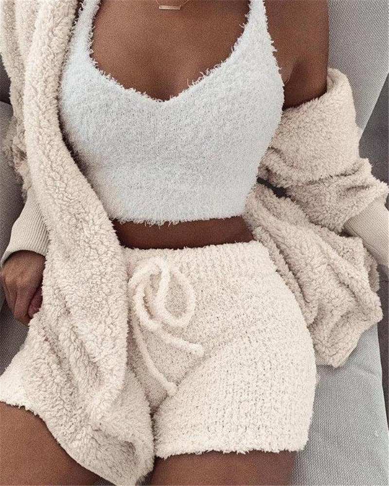 Velours de Rêve – Ensemble Pyjama Femme 3 Pièces Doux & Confort