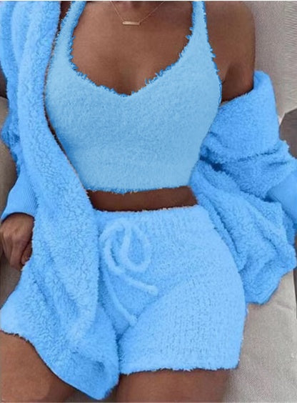 Velours de Rêve – Ensemble Pyjama Femme 3 Pièces Doux & Confort