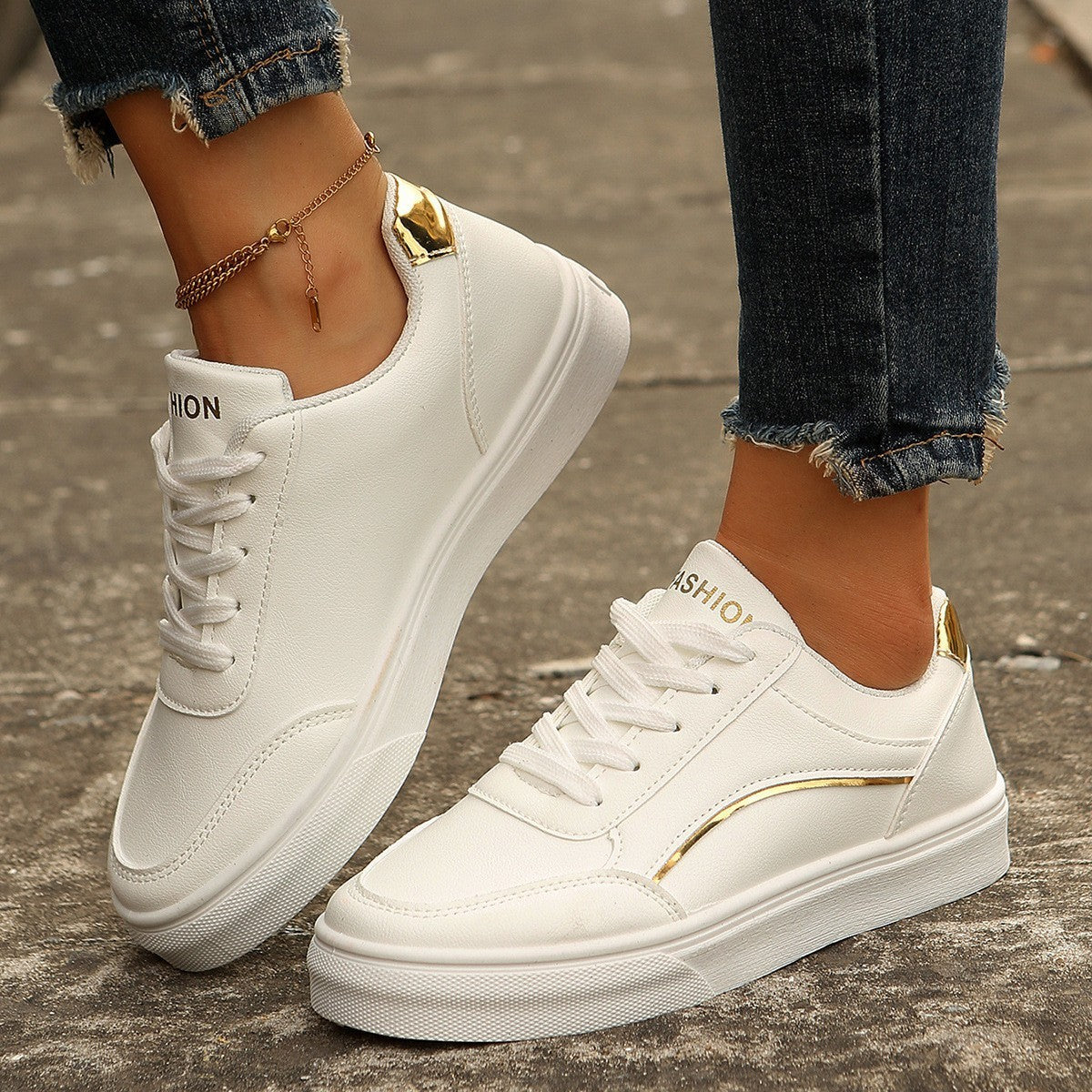 Baskets Aura – Chaussures Plates à Lacets au Style Moderne