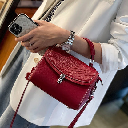 Élégance Texturée - Sac à Main Femme en Cuir Véritable